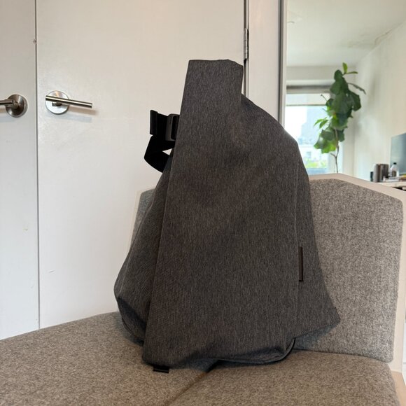 CÔTE&CIEL Gray Medium Isar Backpack - Picture 3 of 11